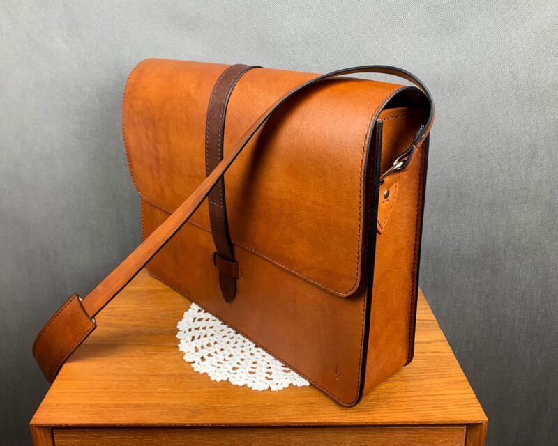 torba-listonoszka-meska-messenger-men-bag-v2-6.jpg torba-listonoszka-meska-messenger-men-bag-v2-6.jpg